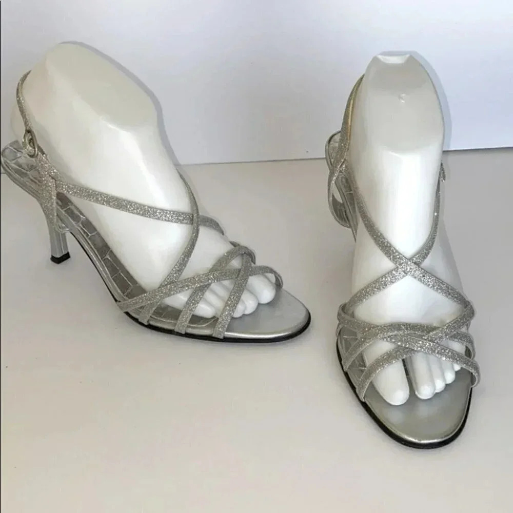 Caparros 9 silver glitter straps‎ 3" heels